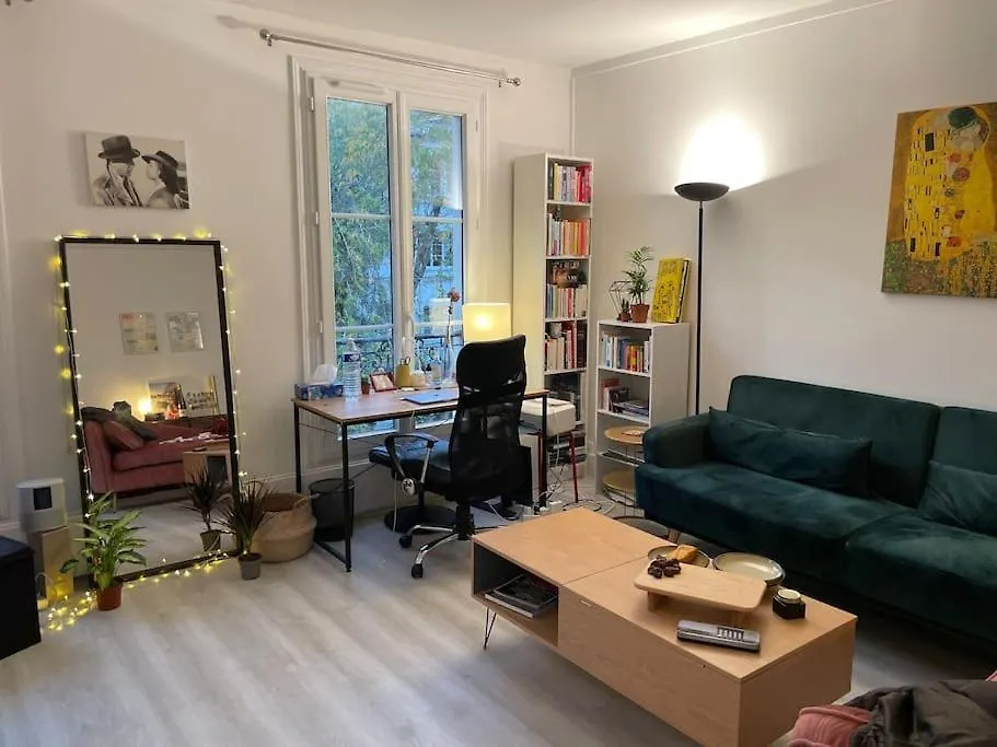 Appartment Close To Pantheon +Luxembourg Garden باريس