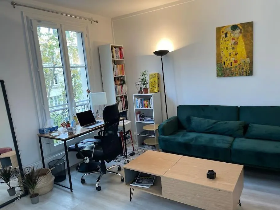 Appartment Close To Pantheon +Luxembourg Garden باريس 0*,  فرنسا